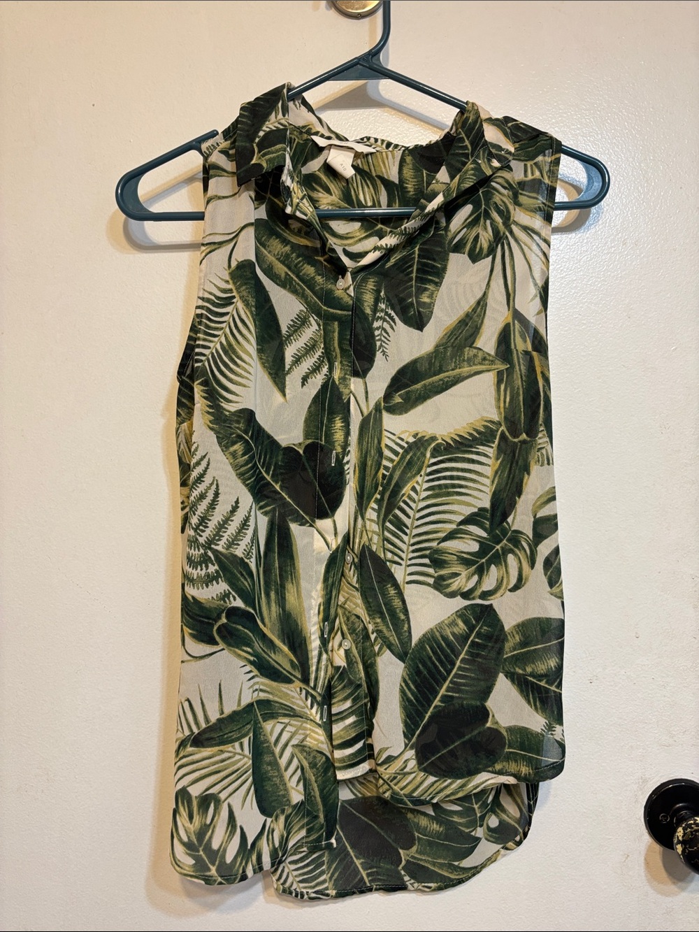 H&M Green Tropical Print Sleeveless Camisole